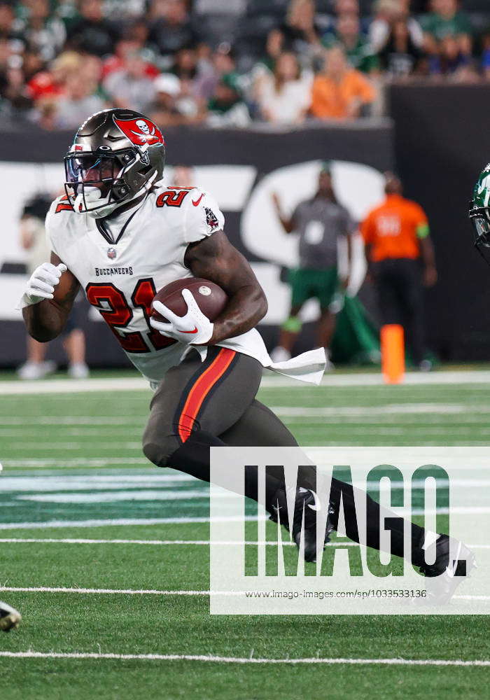 Ke'Shawn Vaughn of the Tampa Bay Buccaneers rushes the ball