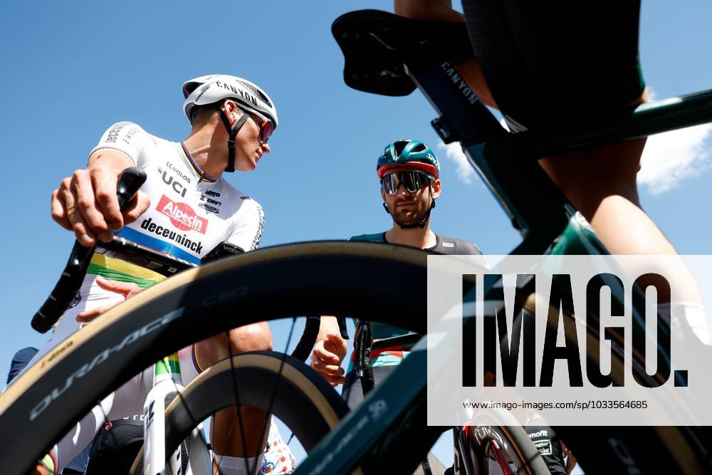 ETTEN-LEUR - World champion Mathieu van der Poel during the Pro Cycling  Tour Etten-Leur. Van der Poel shows for the first time his rainbow jersey  that he won during the World Cycling