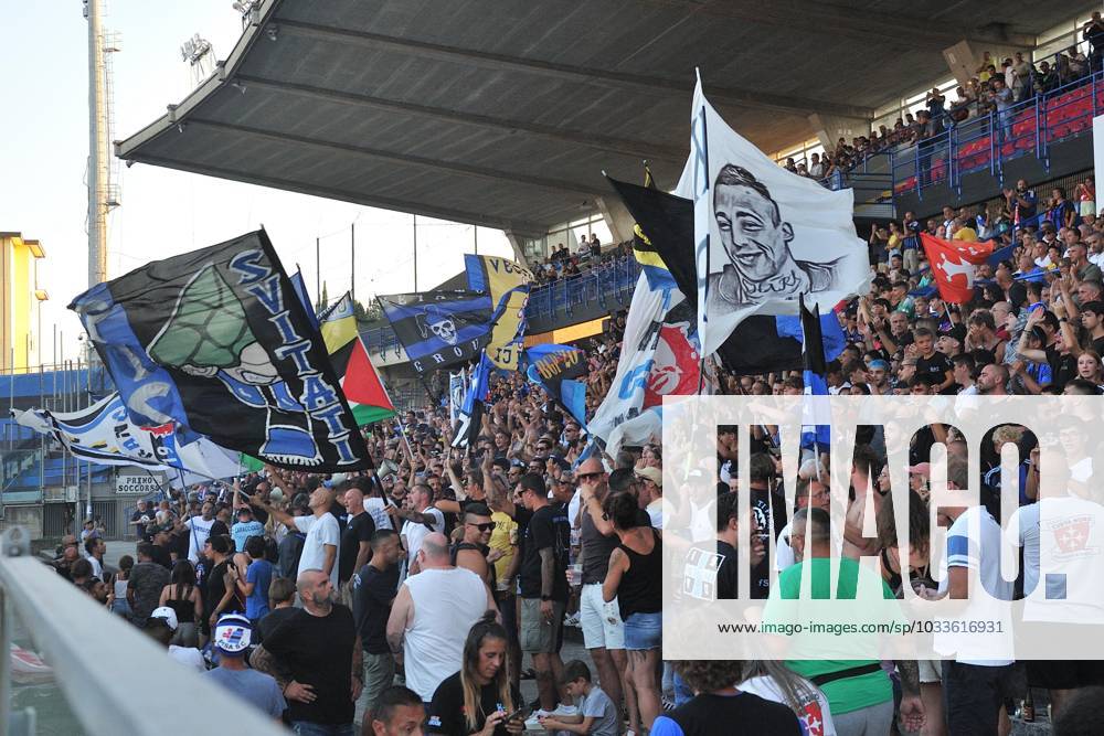 Italian Soccer Serie B Match Pisa SC Team Presentation Fans Of Pisa 