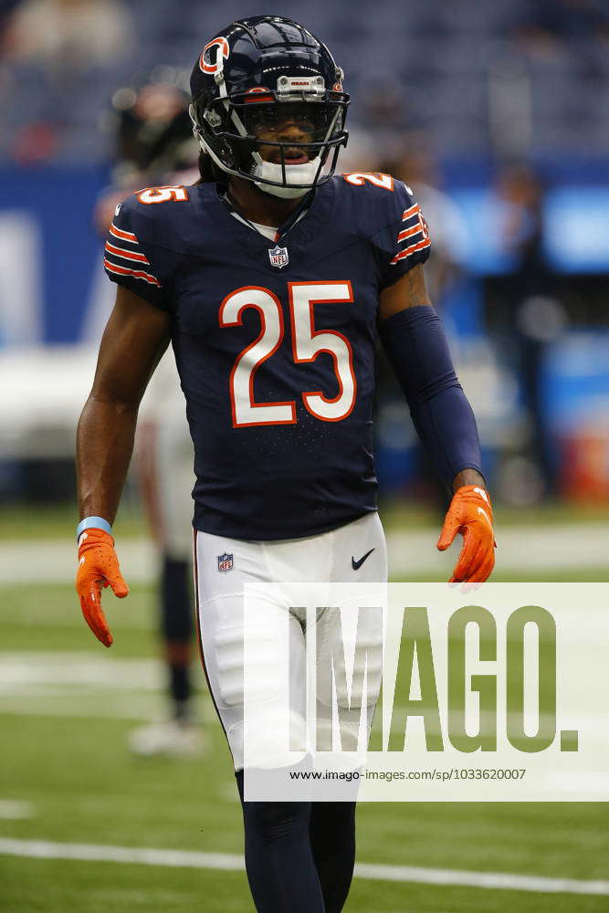 INDIANAPOLIS, IN - AUGUST 19: Chicago Bears safety Macon Clark (25) during  a preseason game between