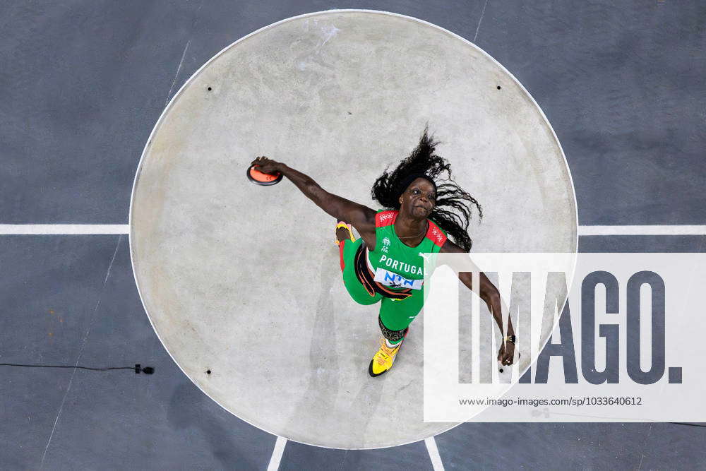 230822 Liliana Ca of Portugal competes in womens discus throw