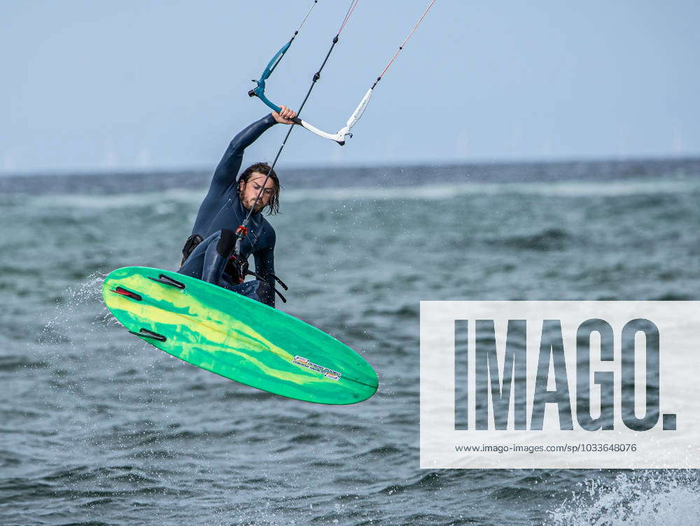 Defender Kitesurf World Cup Sylt 22 08 23 jumps in the North Sea of a ...