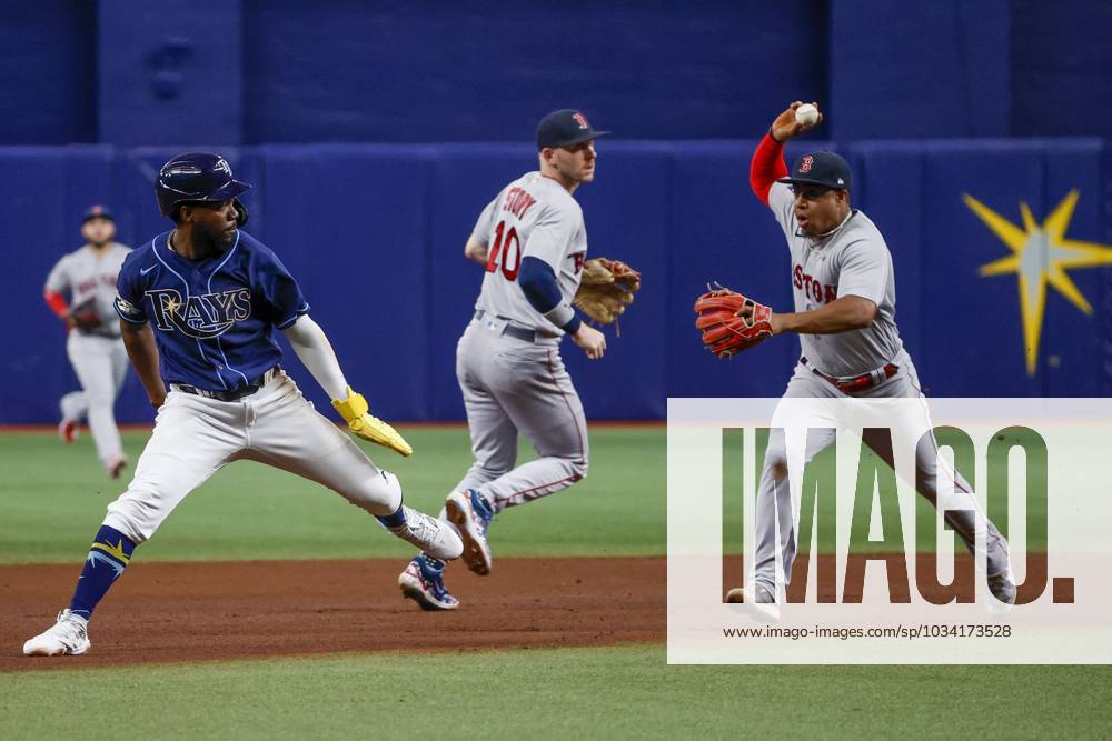 Basabe Rays St. Petersburg, Florida, USA: Tampa Bay Rays shortstop Osleivis Basabe ...
