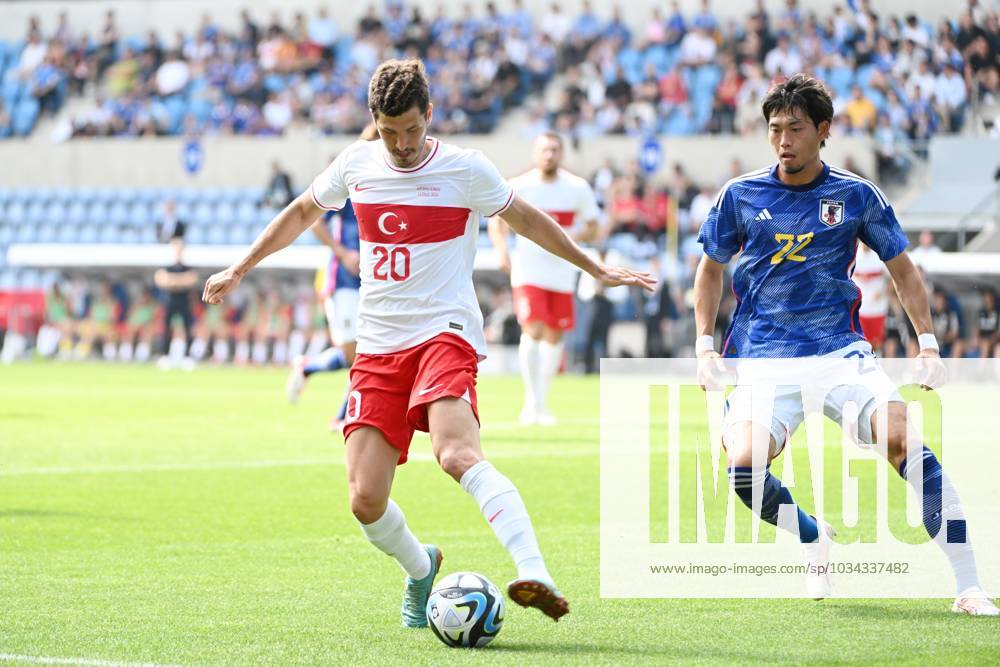 230912 Japan vs Turkey Salih Ucan of Turkey battles for the ball