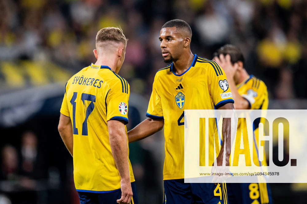 230912 Viktor Gyökeres and Isak Hien of Sweden during the UEFA