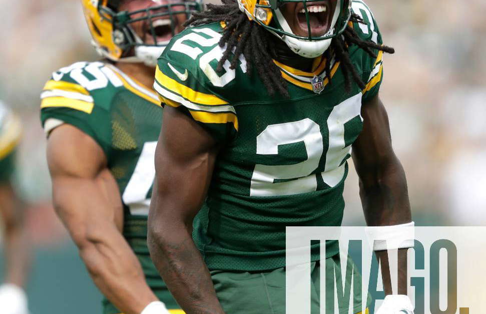 Green Bay Packers free safety Darnell Savage (26) plays during the first  half of an NFL football game Sunday, Oct. 17, 2021, in Chicago. (AP  Photo/David Banks Stock Photo - Alamy