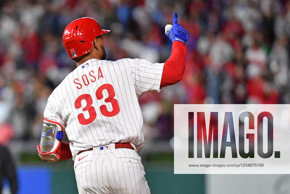 Philadelphia Phillies third baseman Edmundo Sosa (33) in the