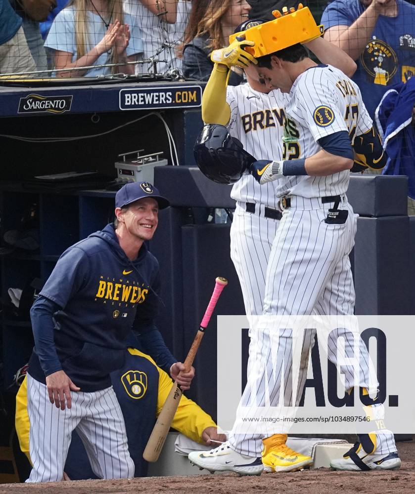 Syndication Journal Sentinel Milwaukee Brewers left fielder Christian