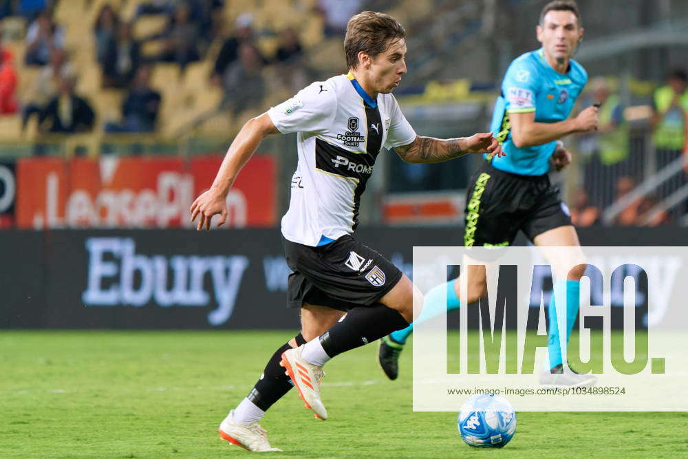 Adrian Bernabe (Parma Calcio) during Parma Calcio vs SSC Bari, Italian ...