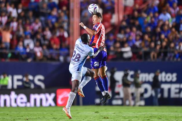 Liga BBVA MX Apertura 2024 Atletico San Luis vs Santos Pedro Aquino of ...