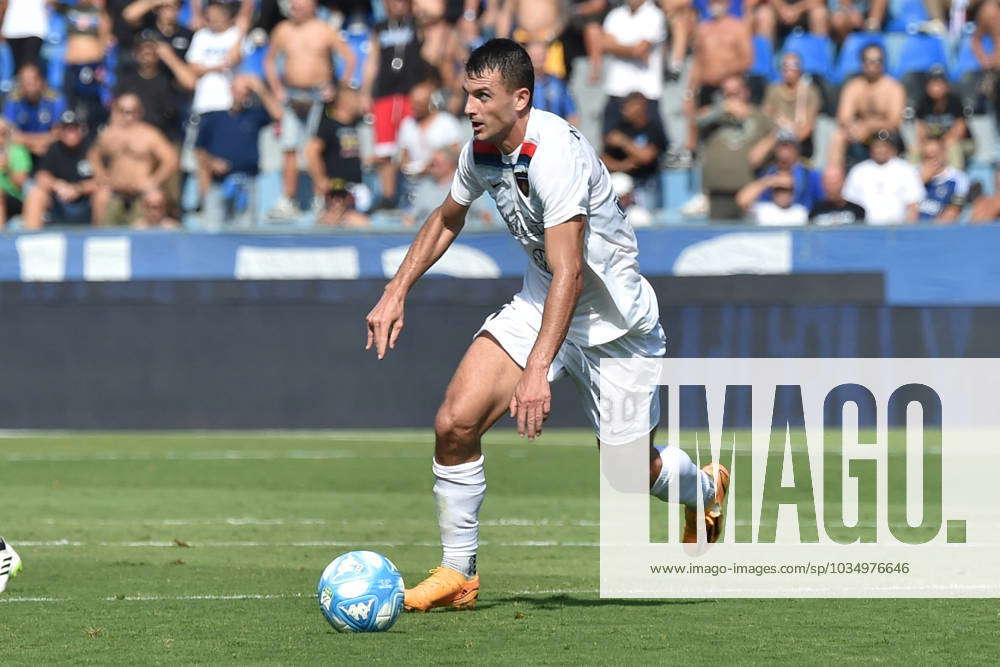 Italian Soccer Serie B Match - Pisa SC Vs Cosenza Calcio Simone ...