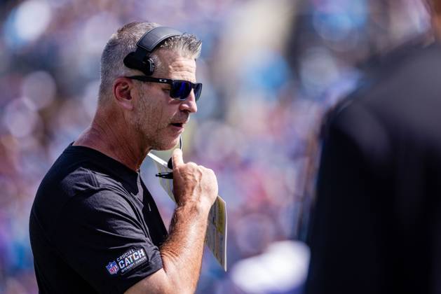 FRANK REICH HAND SIGNED 8x10 PHOTO CAROLINA PANTHERS HEAD COACH