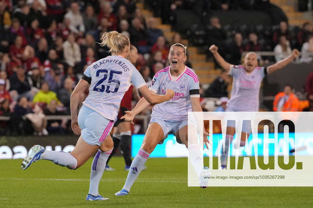 Manchester United Women vs Arsenal Women