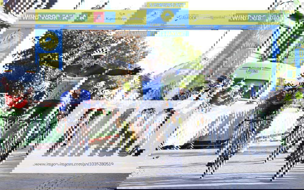 Dutch Coen Vermeltfoort celebrates after winning the 2023 edition of