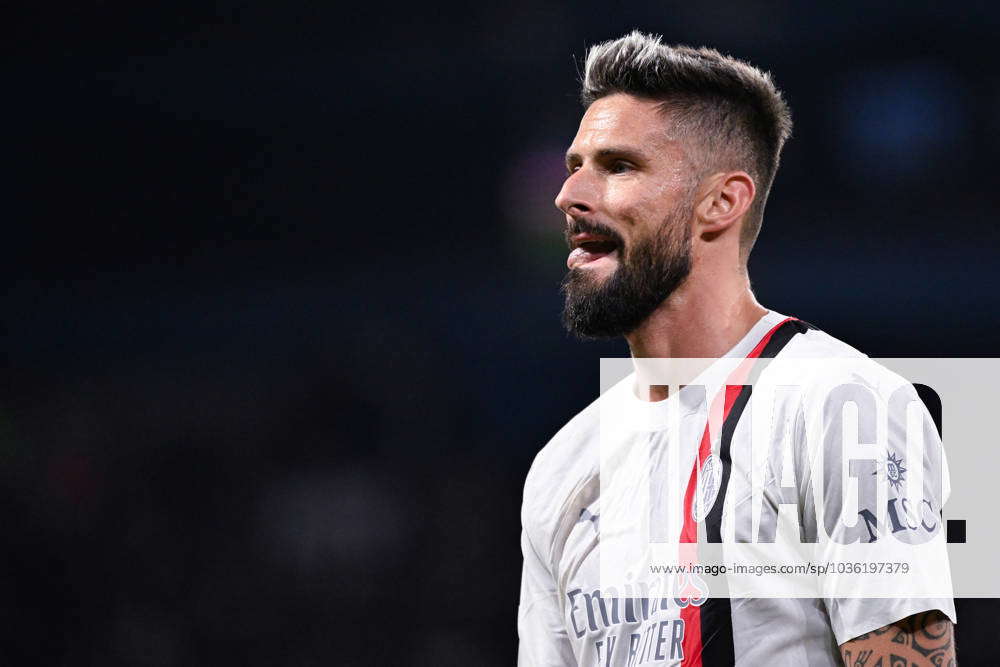 Attitude de Olivier Giroud ( 9 - Milan ) - FOOTBALL : Paris Saint ...