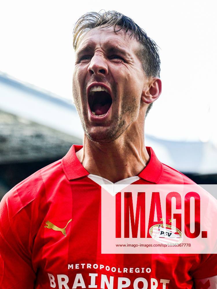 EINDHOVEN Luuk de Jong of PSV Eindhoven celebrates the 22 during the