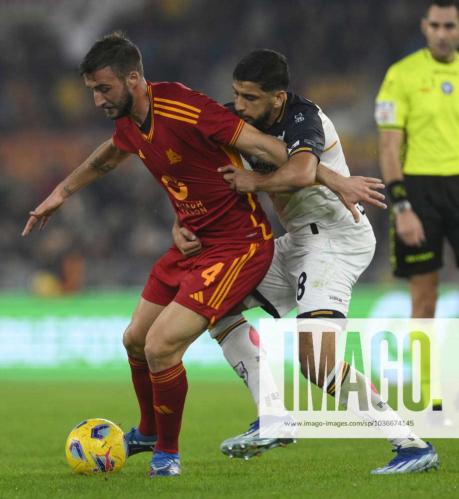 ROME, Nov. 6, 2023 -- Roma s Bryan Cristante vies with Lecce s Hamza ...