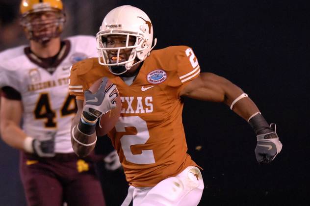 San Diego CA Vondrell McGee 2 of the Texas Longhorns runs during the second  half in action against