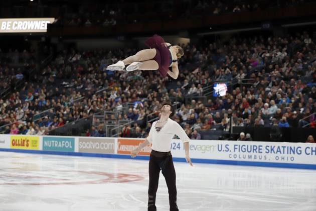 Linzy Fitzpatrick Columbus, Ohio, USA: LINZY FITZPATRICK and KEYTON BEARINGER compete in ...