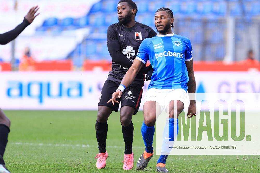 240217 KRC Genk vs RWDM Michael Biron of RWDM battles for the ball