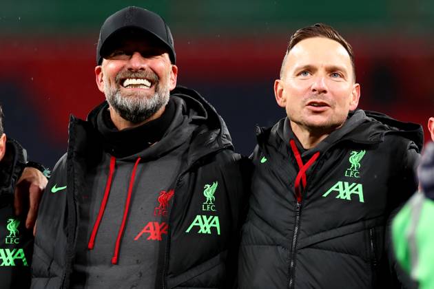 25th February 2024; Wembley Stadium, London, England; Carabao League Cup Final Football, Chelsea versus Liverpool; Liverpool Manager Jurgen Klopp sings you will never walk alone with first team coach Pepijn Lijnders ActionPlus12612103 ShaunxBrooks