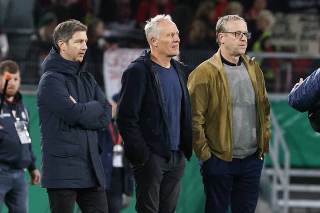 Jochen Saier Board of Directors , Christian Streich Coach and Klemens ...