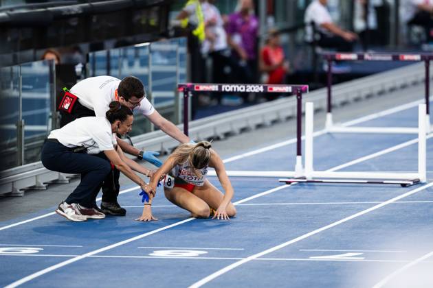 Anna Toth of Hungary in pain after women?s 100 meters hurdles semi ...