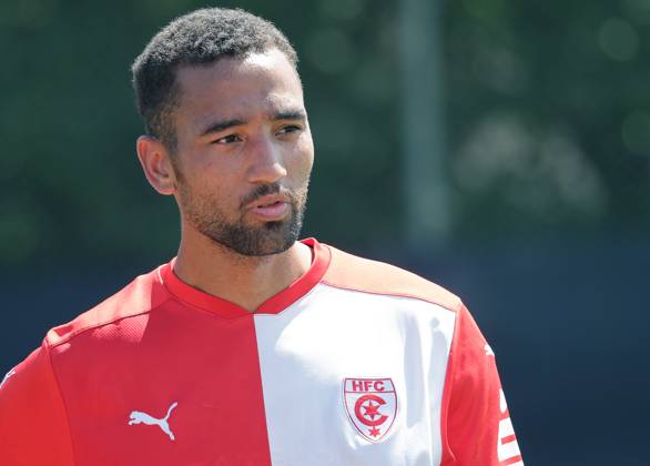 Cyrill Akono Hallescher FC Fußball, Herren, Saison 2024 2025 2 BL ...