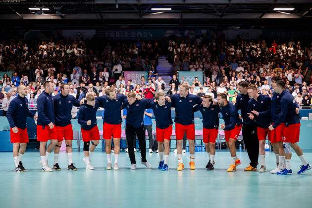 Players of Norway ahead of mens preliminary round handball match ...