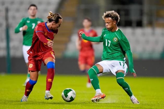 2027 UEFA European Championship, EM, Europameisterschaft Qualifier, Tallaght Stadium, Dublin 9 9 2025 Republic of Ireland U21, U 21 vs Andorra U21 Trent Kone-Doherty of Ireland takes on Marc Rodriguez of Andorra Trent Kone-Doherty takes on Marc Rodriguez 9 9 2025 Copyright: x INPHO JamesxLawlorx _DSC8997
