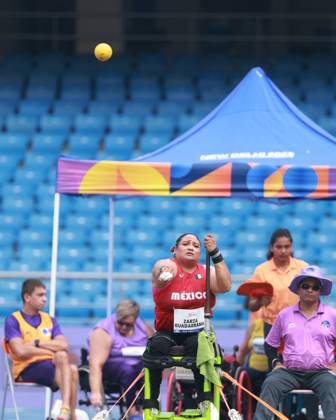 New Delhi, Delhi, India (IND: at Men s Discus Throw F56 Final during ...