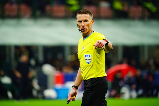 Italy v Norway - FIFA World Cup, WM, Weltmeisterschaft, Fussball 2026 Qualifier Alejandro Hernandez (Referee) officiates during the FIFA World Cup 2026 Qualifiers, Group I football match between Italy and Norway in Milan, Italy, on November 16, 2025, at San Siro stadium. Milan Italy Italy  Copyright: xLucaxRossinix originalFilename:rossini-italyvno251116_npUWZ.jpg