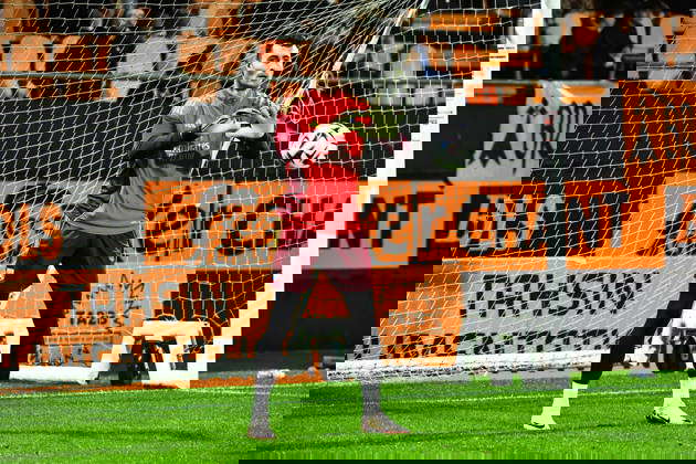 Dominik Greif - Chặng đường chinh phục ngôi vương khung thành