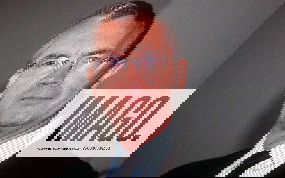 Dr. Henning SchulteNoelle (GER Vorstandsvorsitzender Allianz AG) in