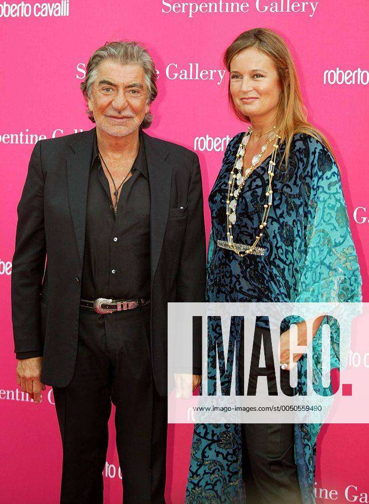 Modedesigner Roberto Cavalli (ITA) mit Ehefrau Eva Duringer anlässlich ...