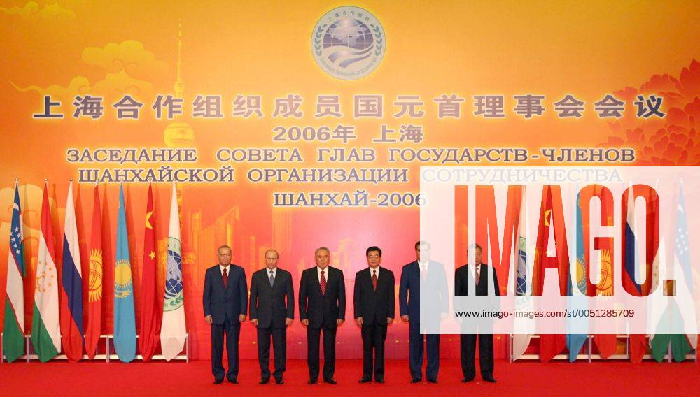 V.l.n.r. Staatspräsidenten Islam Karimov (UZB), Vladimir Putin (RUS