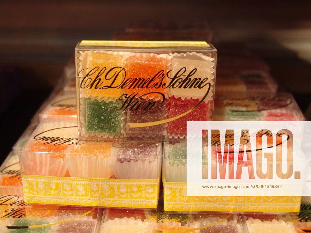Verpackte Pralinen des Hofzuckerbäcker Ch. Demels Verpackte Pralinen des Hofzuckerbäcker Ch. Demels