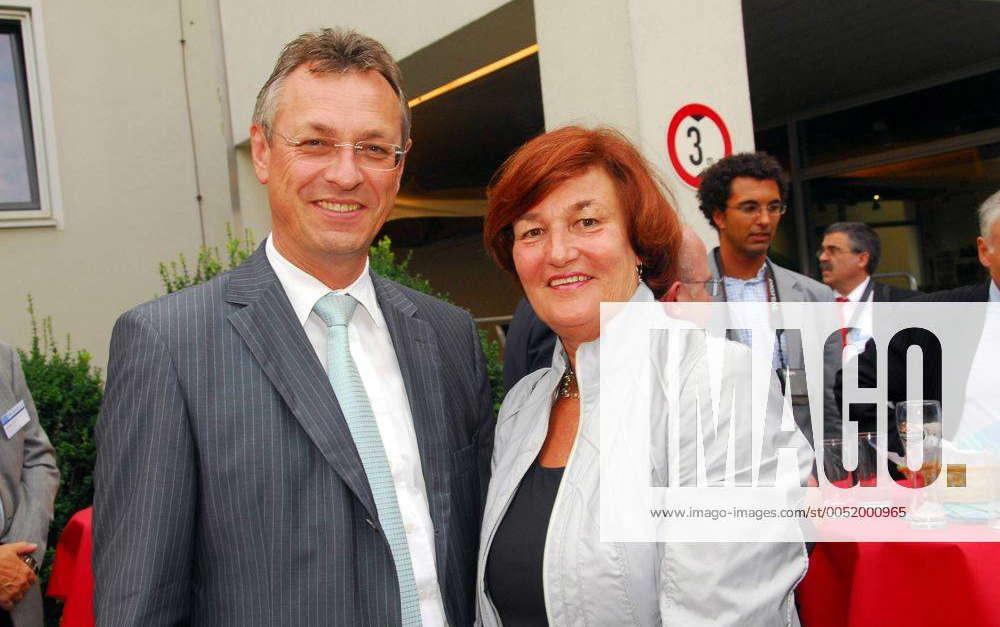 Christa Stewens (CSU Familienministerin Bayern) und Siegfried Schneider ...