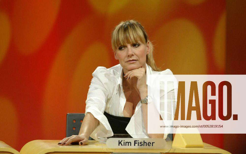 Moderatorin Kim Fisher während der SWR-Fernsehshow - Sag die Wahrheit - in