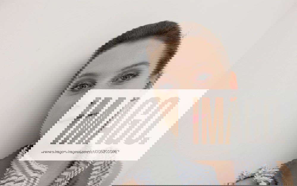 Schauspielerin Jana Klinge während eines Fototermins zur ARD