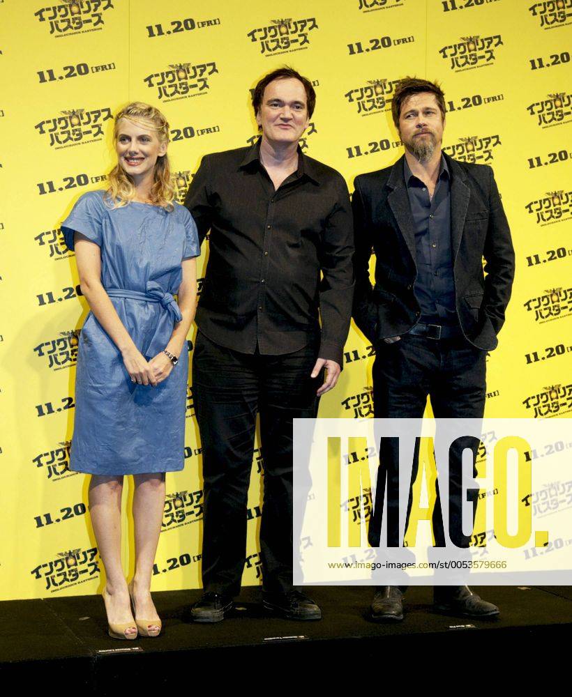 L-R) French actress Melanie Laurent , director Quentin Tarantino, actor  Brad Pitt, attend a press