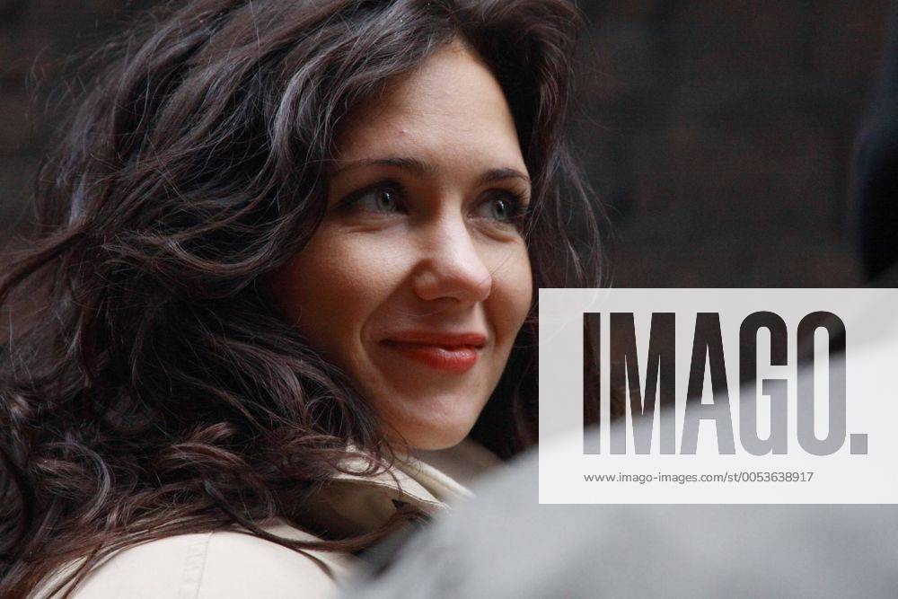 Keksa erkaklar qizlarni yoshlardan yaxshiroq sikishadi