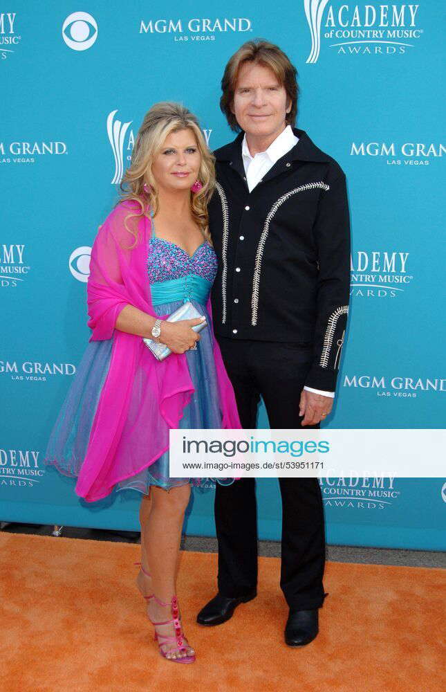 John Fogerty & wife Julie Lebiedzinski 45TH ACADEMY OF COUNTRY MUSIC