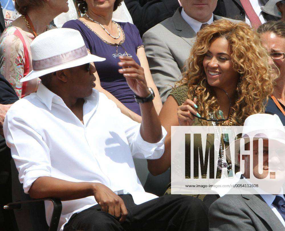 Beyoncé Used to Watch TV with a Snake Named Fendi | Vanity Fair
