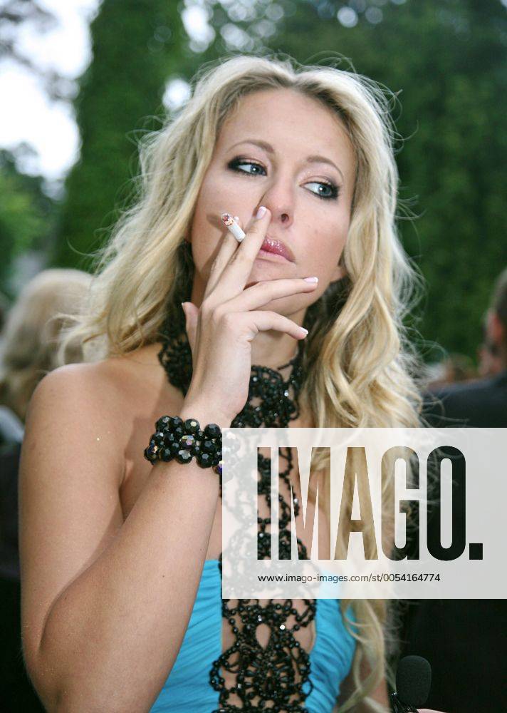 Porno filmda Yin Yang Rus talabalari orgazm