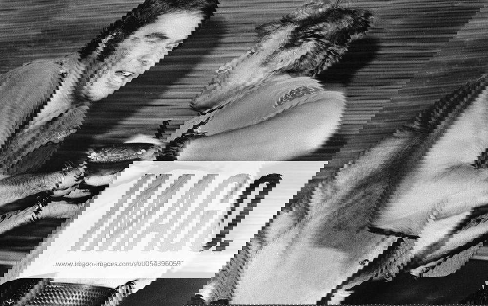 Der Tiger hetzt die Meute als legalen online Stream jetzt anschauen Der Tiger hetzt die Meute als legalen online Stream jetzt anschauen