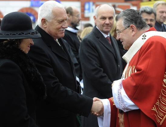 Czech President Vaclav Klaus and his wife Livia arrive to Thermal hotel ...