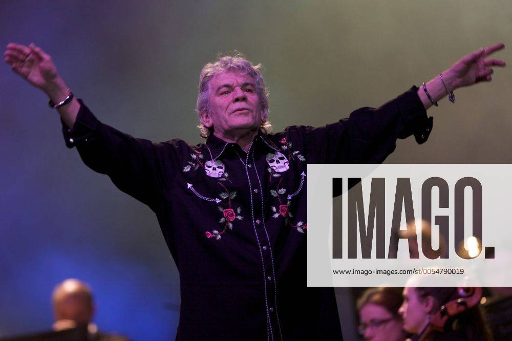 Dan McCafferty von der HardRockBand Nazareth in der Jahrhunderthalle Frankfurt am Main Frankfurt