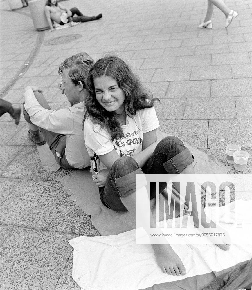 Junge Leute bei den Weltfestspielen der Jugend, Berlin, DDR