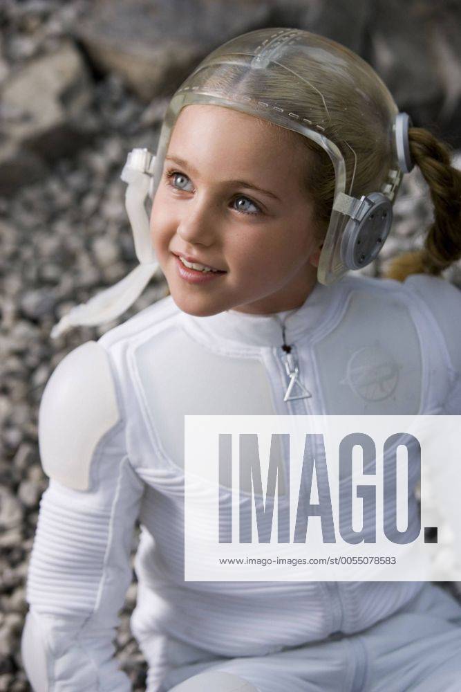 2007 Zoom Movie Set PICTURED RYAN NEWMAN as Cindy Collins Princess